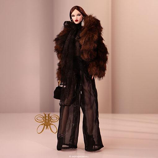 http://magmaheritage.com/Mizi/Runway/Splendortwinsbrunette3medium.jpg
