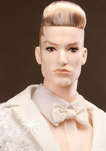 https://magmaheritage.com/Adonis/WhiteGala/Jasper/whitegalajaper4small.jpg
