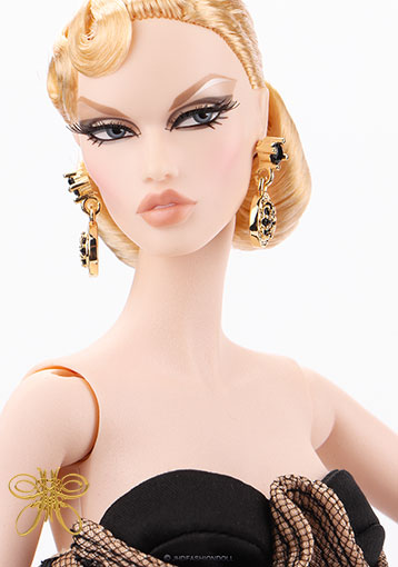 https://magmaheritage.com/Mizi/GildedSilhouette/05gildedsilhouttesmall.jpg