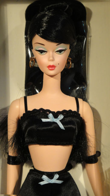 https://magmaheritage.com/Silkstone/lingerie3_2large.jpg